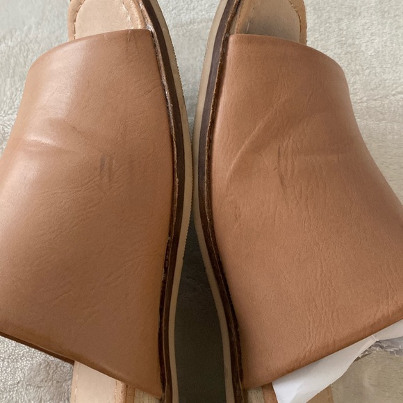 Tan slide - Picture 6 of 6